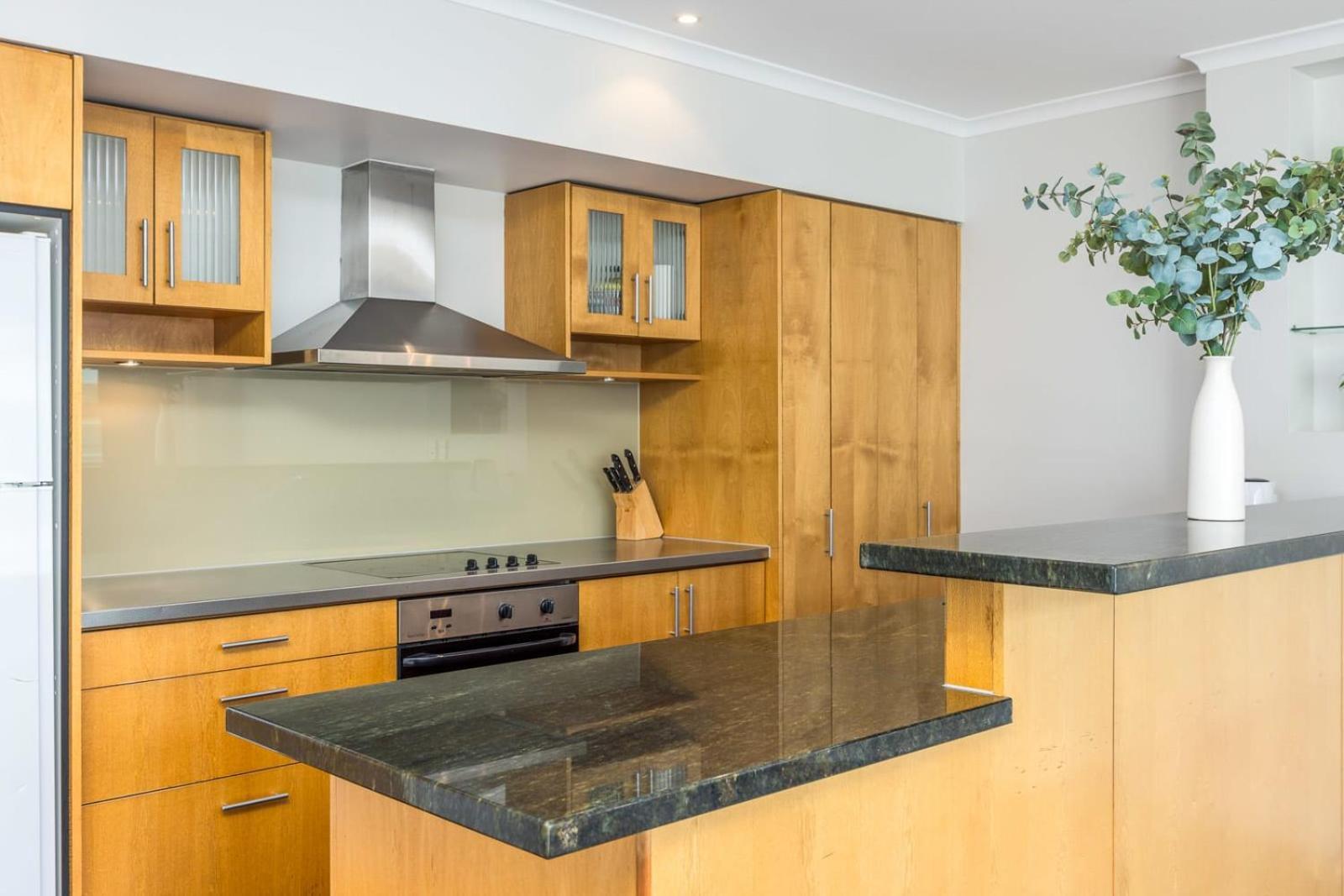 오클랜드 Beautiful Renovated 2 X Bdrm,Perfect Location 아파트 외부 사진
