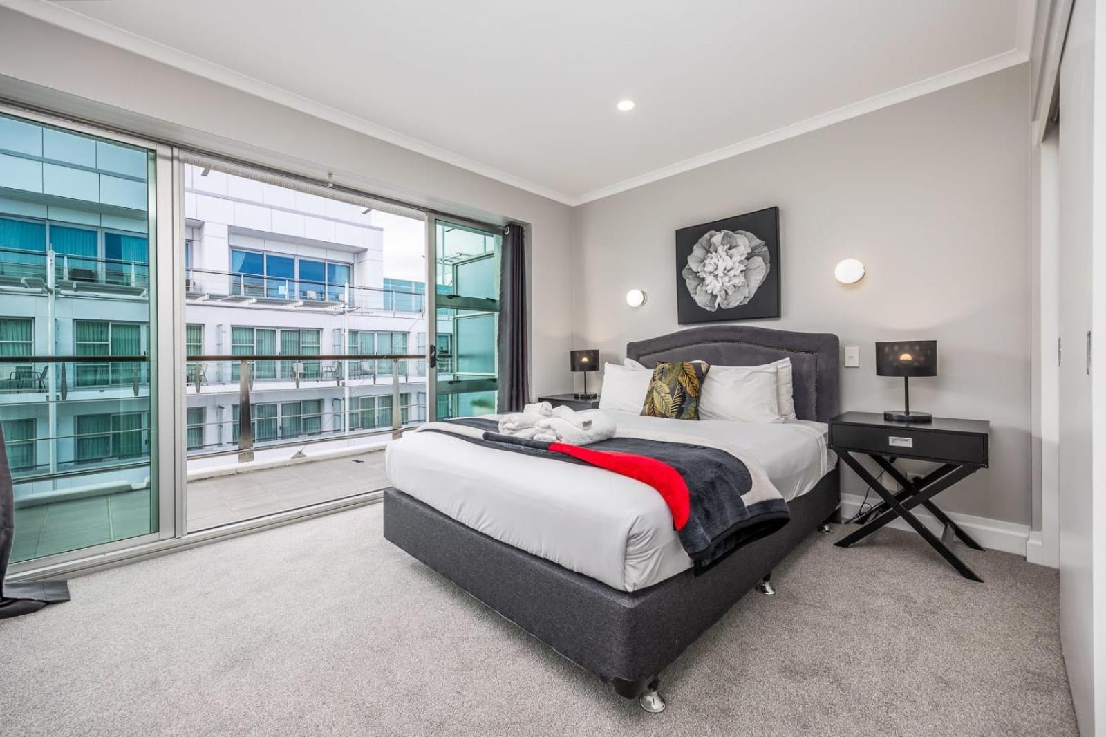 오클랜드 Beautiful Renovated 2 X Bdrm,Perfect Location 아파트 외부 사진