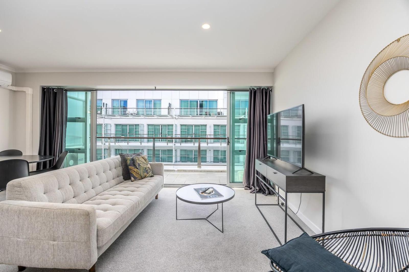 오클랜드 Beautiful Renovated 2 X Bdrm,Perfect Location 아파트 외부 사진